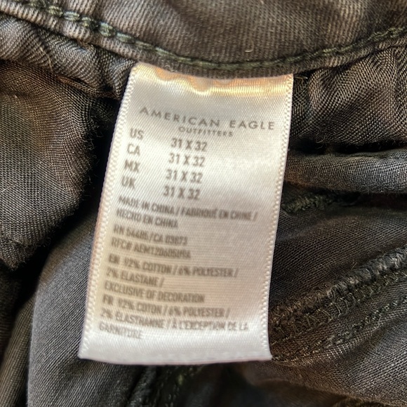 American Eagle Black Next Level Flex Men's Distressed Jeans Size 31x32. EUC. - Picture 3 of 8